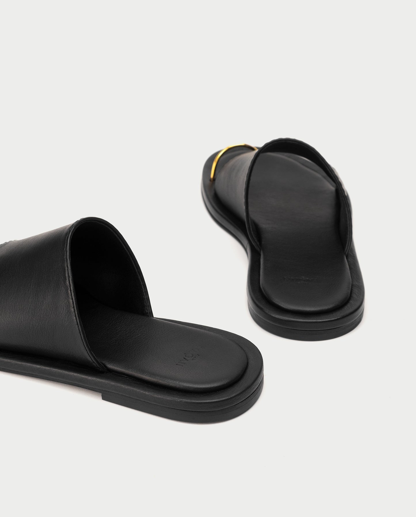 Ring Flip-Flops