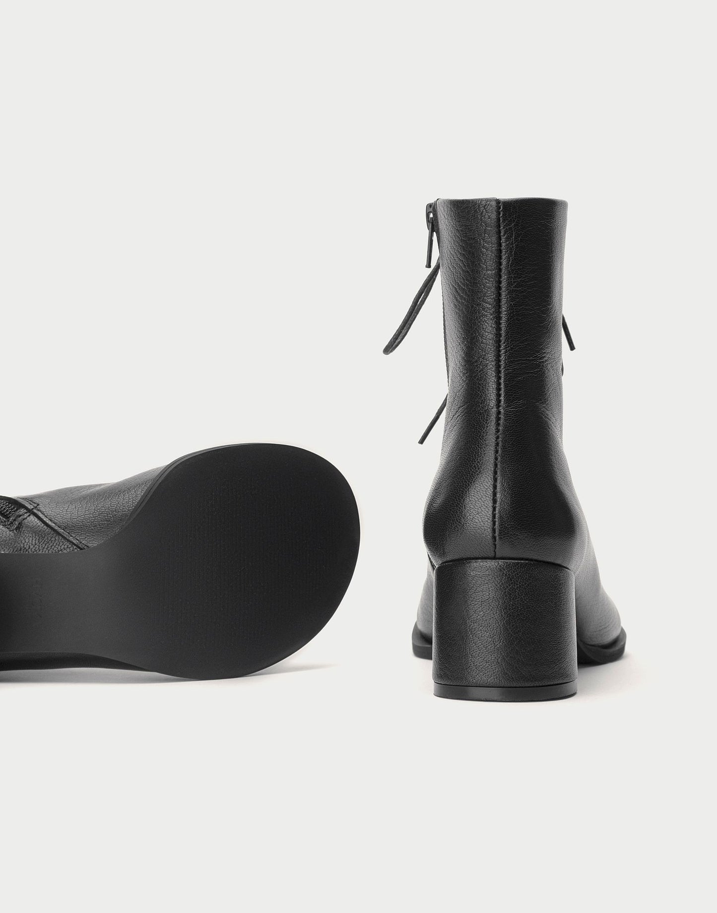Daffy Boots