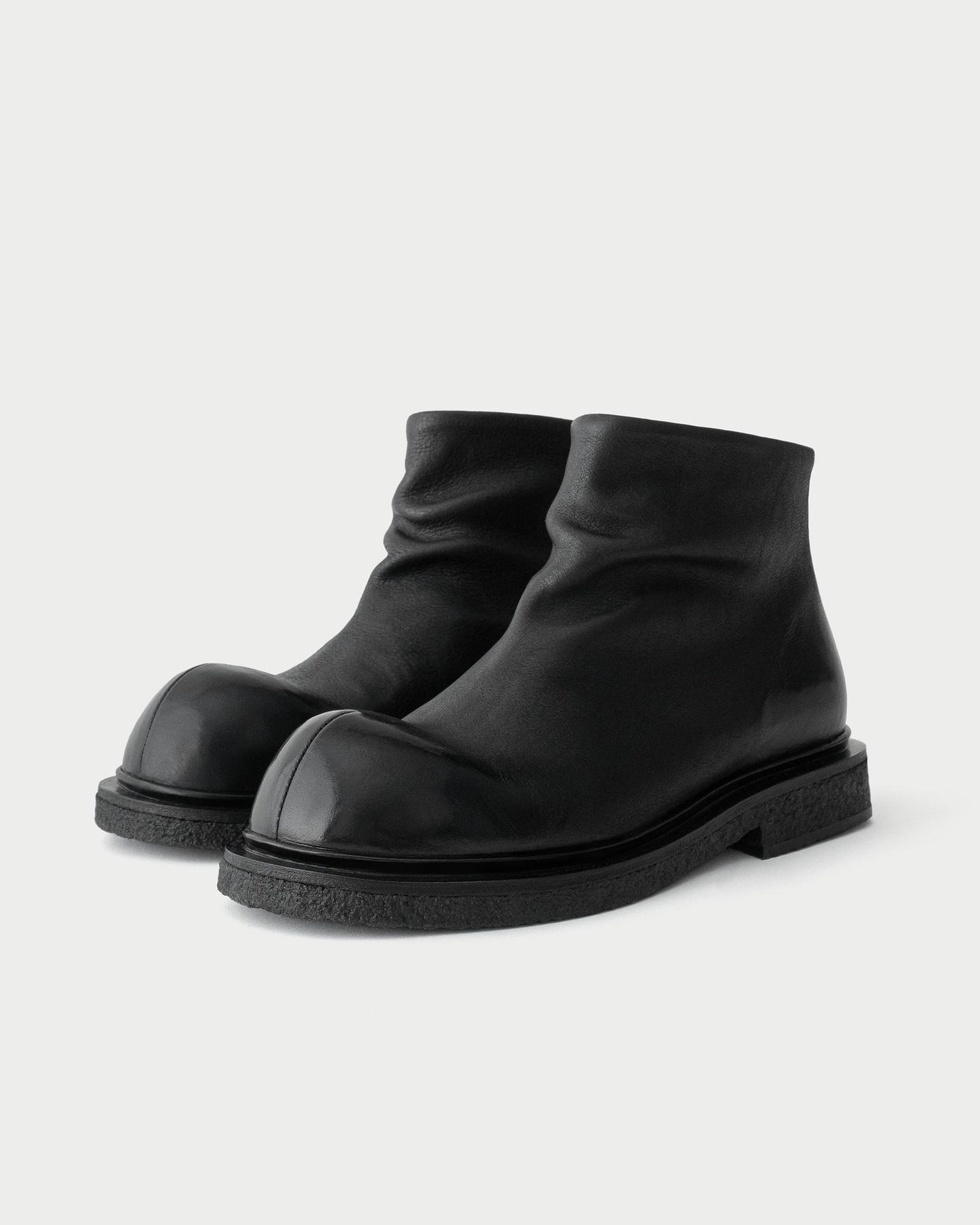 Date Boots (Natural Rubber Sole)